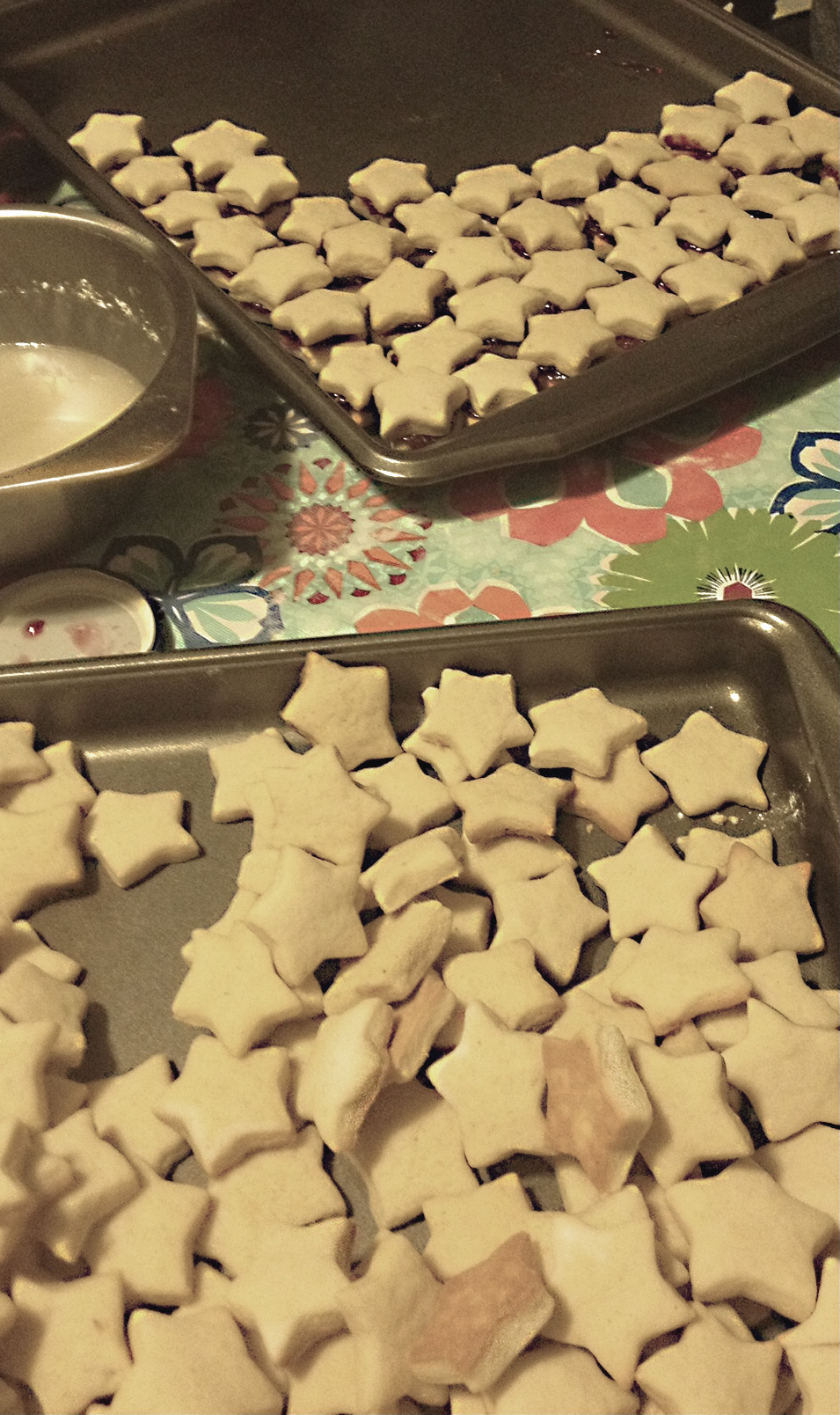 JAM STARS (GALETTES AUX FRUITS) JAM STARS (GALETTES AUX FRUITS)